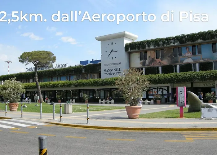 900mt Dalla Torre Di - Cortile, Wifi E Netflix